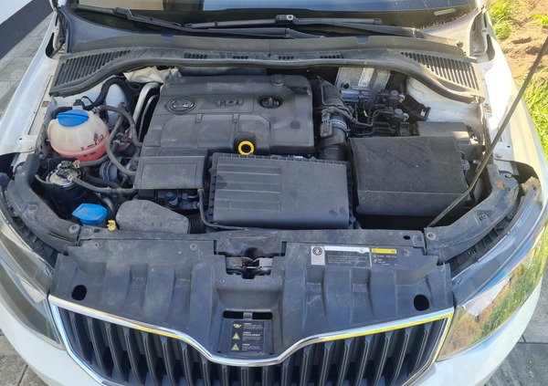 Skoda Fabia cena 23300 przebieg: 190000, rok produkcji 2016 z Bydgoszcz małe 29